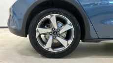 Ford Focus 1.0 EcoBoost Hybrid mHEV 125 Active Edition 5dr Petrol Hatchback